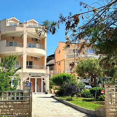 Apartment Open Sea Grebastica