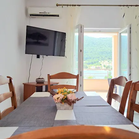 Open Sea * Grebastica