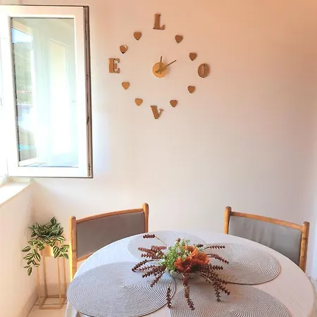 Apartment Open Sea Grebastica