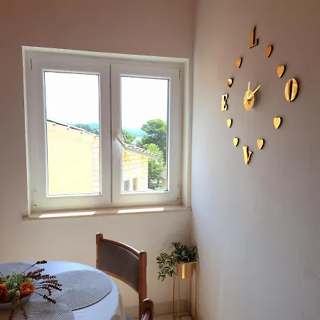 Apartment Open Sea Grebastica