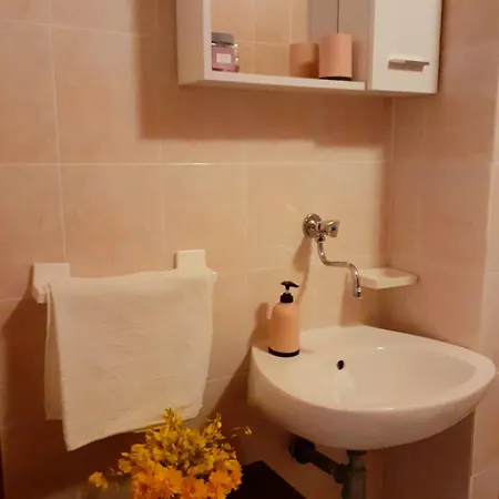 Open Sea Apartment *