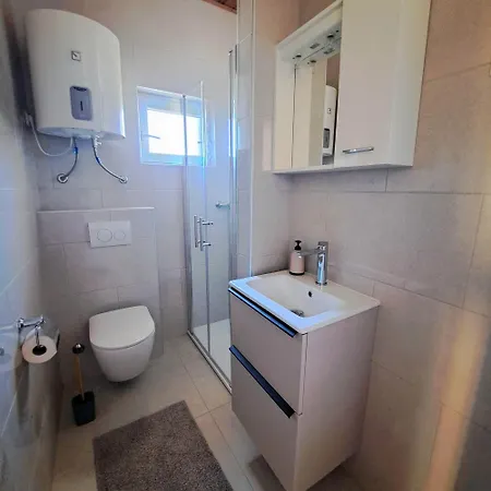 Open Sea Apartment Grebastica