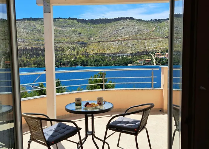 Open Sea Apartamento Grebaštica